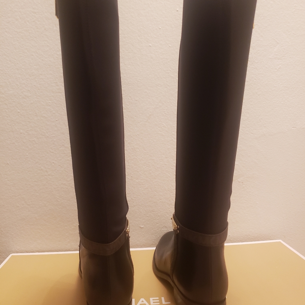 Brand New Michael Kors Finley Boots - Picture 8 of 8